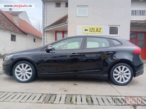 Glavna slika - Volvo V40   - MojAuto