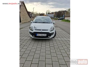 Glavna slika - Fiat Grande Punto 1.4 8v  - MojAuto