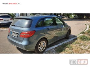 Glavna slika - Mercedes B 180 novi model  - MojAuto