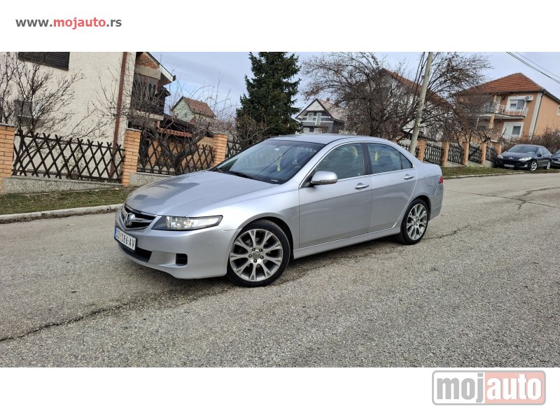 Glavna slika - Honda Accord 2.2 D Vlasnik !!!  - MojAuto
