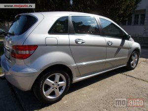 Glavna slika - Mercedes B 150   - MojAuto