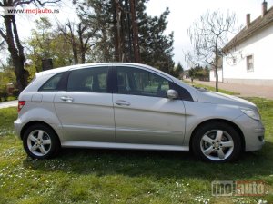 Glavna slika - Mercedes B 150   - MojAuto