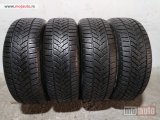 polovni delovi  3685. Gume DUNLOP 17-ice, ZIMSKE 225/60, Šara 7,3 mm