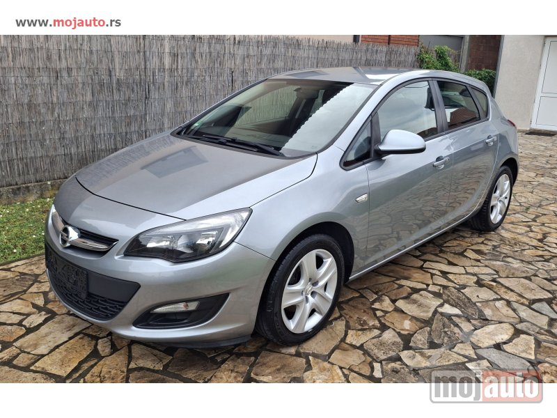 Glavna slika - Opel Astra 1.7 cdti  - MojAuto