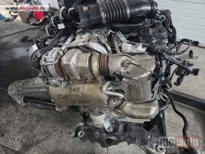 polovni delovi  Motor OM656 za Mercedes