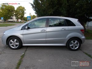Glavna slika - Mercedes B 150   - MojAuto