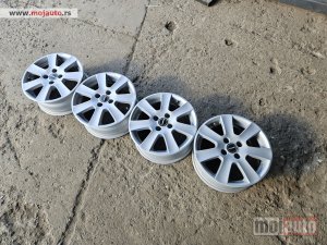 Glavna slika -  AluFelne 15Coli 4x100 Fiat Grande Punto kao nove - MojAuto