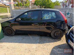 Glavna slika - Fiat Punto 1,2  - MojAuto
