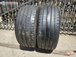 Glavna slika -  235-35-19 Goodyear kao nove odlicne - MojAuto