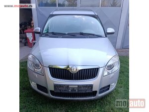 polovni delovi  Skoda Rumster DELOVI