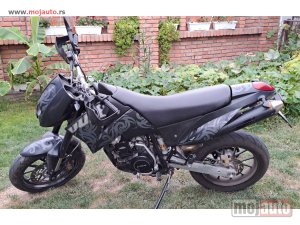 Glavna slika - KTM Duke II - MojAuto