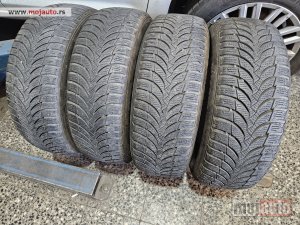 polovni delovi  195-65-15 Nexen odlicne povoljno