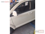 polovni delovi  Fiat Freemont prednja desna vrata bela boja Originalni delovi  Moguca ugradnja delova  Alfa Romeo 147-156-166-159-GT-MiTo-Giulietta Fiat bravo 2 - croma -grande punto -multipla 2 -punto 3 -stilo-idea Freemont Panda 3 500L 500 500x Lancia ypsilon-delta-mus