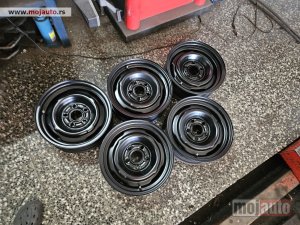 Glavna slika -  Celicne Felne 14Coli 5x112 kao nove za Prikolice - MojAuto