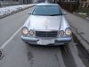 Slika 12 - Mercedes E 220   - MojAuto