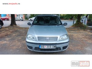 Glavna slika - Fiat Punto 1.2/8V  REG KLIM  - MojAuto