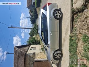 Glavna slika - Kia Ceed   - MojAuto