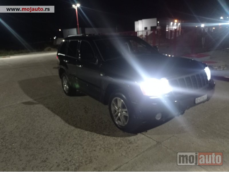 Glavna slika - Jeep Grand Cherokee 3.0CRD OVERLAND  - MojAuto