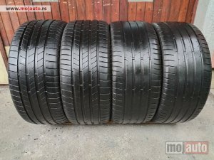 polovni delovi  3702. Gume BRIDGESTONE 21-ice, LETNJE 255/35, Šara 6,4 mm, DOT 3523