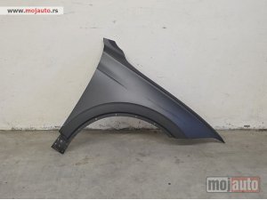 Glavna slika -  Touareg / 760 / 2018-2025 / Desno krilo / Blatobran&nbsp;/ ORIGINAL - MojAuto