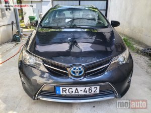 Glavna slika - Toyota Auris Hybrid 1.8  - MojAuto