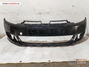 polovni delovi  82. Prednji branik VolksWagen Golf 6
