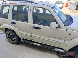 Glavna slika - Jeep Cherokee 2,8 CRD  - MojAuto