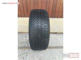 polovni delovi  3735. Guma SEMPERIT 17-ica, ZIMSKA 225/45, Šara 7.2 mm