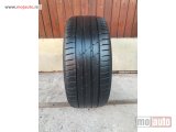 polovni delovi  3751. Guma HANKOOK 17-ica, LETNJA 225/45, Šara 6.1 mm