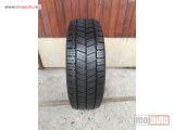 polovni delovi  3743. Guma CONTINENTAL 16 C, ZIMSKA 205/65, Šara 10,1 mm. DOT 3125