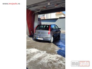 Glavna slika - Fiat Punto   - MojAuto