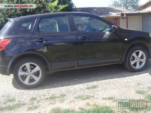 Glavna slika - Nissan Qashqai 1.5  - MojAuto