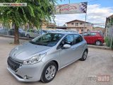 Peugeot 208 1.2 BENZ 