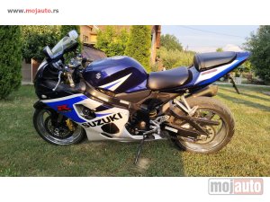 Glavna slika - Suzuki GSXR 600 K5 - MojAuto