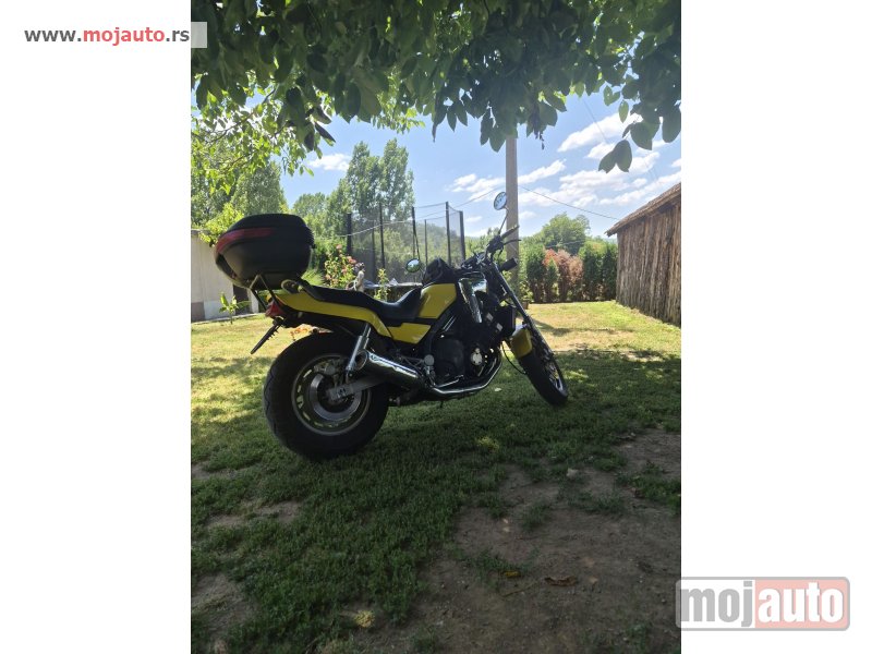 Glavna slika - Yamaha FZX  - MojAuto