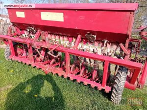 polovni Traktor IMT sejalica