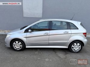 Glavna slika - Mercedes B 180 NOV reg 80kw  - MojAuto