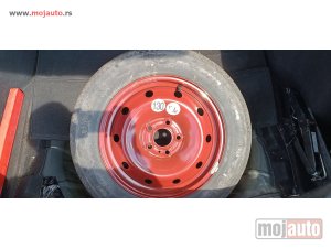 polovni delovi  rezervni točak 16 coli 5x114,3 renault,dacia,nissan