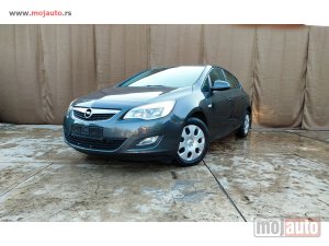 Glavna slika - Opel Astra 1.4 benzin  - MojAuto