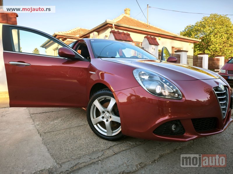 Glavna slika - Alfa Romeo Giulietta 2.0jtd-m  - MojAuto