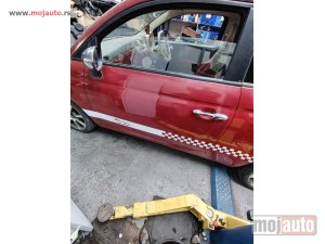polovni delovi  Fiat 500 leva vrata kod boje 111/a Originalni delovi  Moguca ugradnja delova  Alfa Romeo 147-156-166-159-GT-MiTo-Giulietta Fiat bravo 2 - croma -grande punto -multipla 2 -punto 3 -stilo-idea Freemont Panda 3 500L 500 500x Lancia ypsilon-delta-musa-lybra V