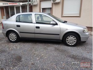 Glavna slika - Opel Astra 1.2 Citaj opis!  - MojAuto