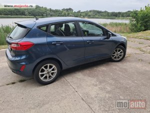 Glavna slika - Ford Fiesta Buissnes  - MojAuto