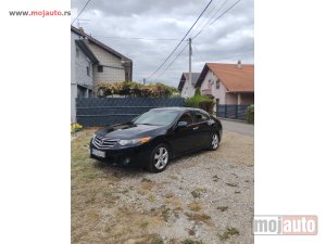 Glavna slika - Honda Accord   - MojAuto