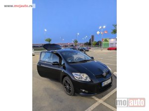 Glavna slika - Toyota Auris 2.0 D-4D  - MojAuto