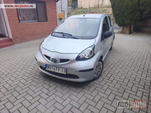 Glavna slika - Toyota Aygo 1.0 VVT-I  - MojAuto